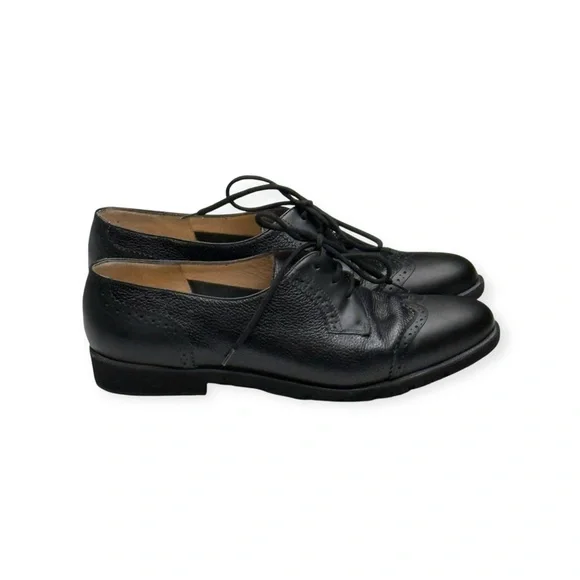 Vintage: Salvatore Ferragamo Boutique ✽ Oxford Wingtip Shoes ✽ Black Leather 7M - Picture 2 of 16
